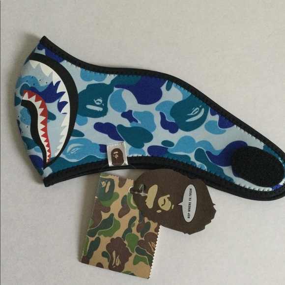 BAPE Neoprene Face Mask Blue Camo New For Cycling - Picture 3 of 6